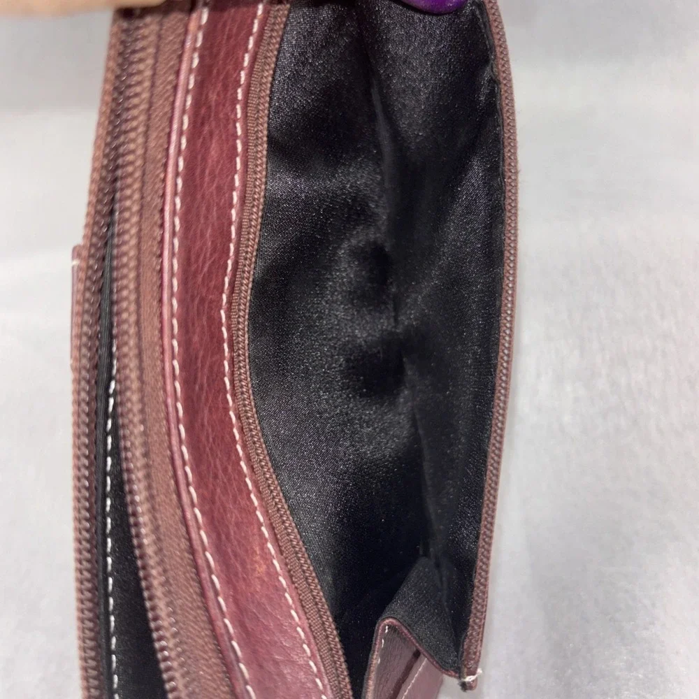 TIGNANELLO Two Tone Burgundy Leather Zip Around Wallet  Card Slots Key Ring EUC